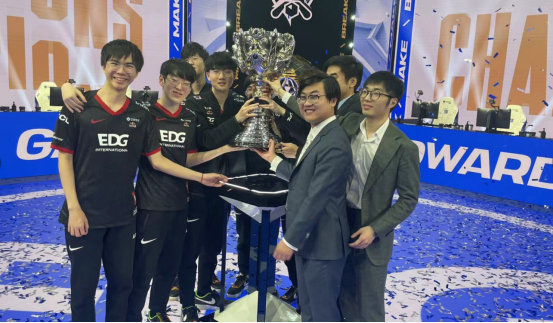 足球意识与 足球意识与