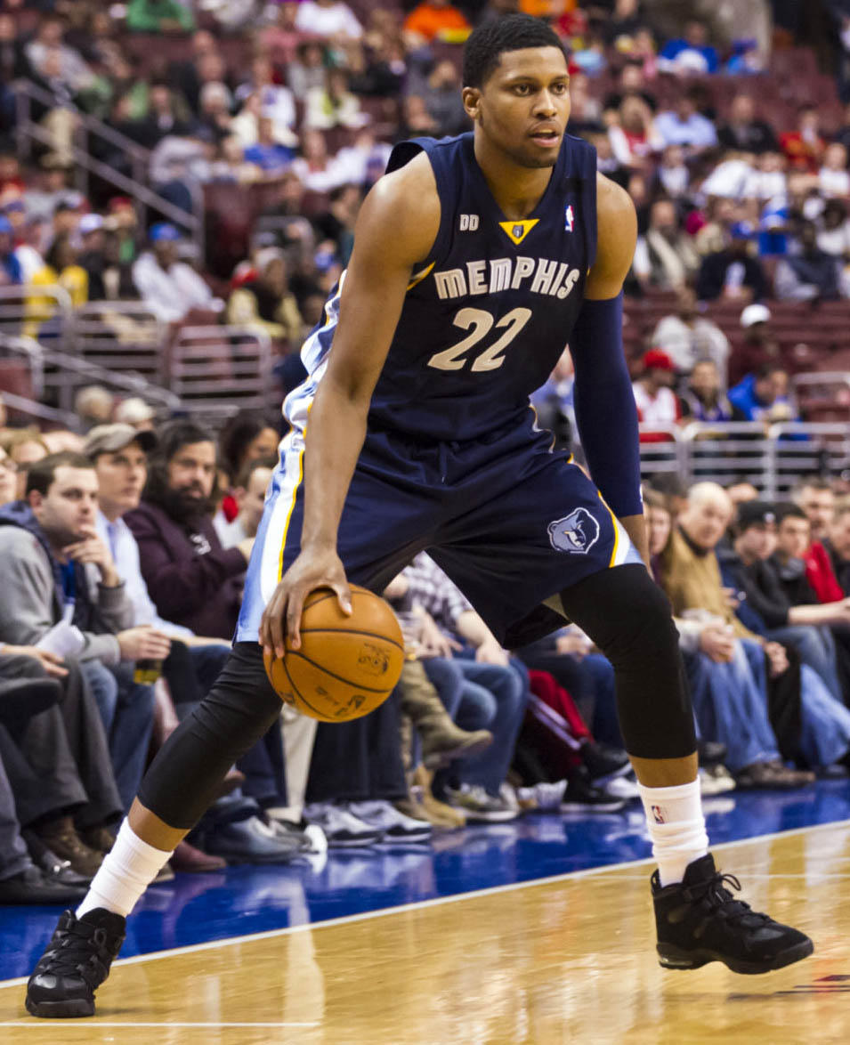 更包括对乒 更包括对乒