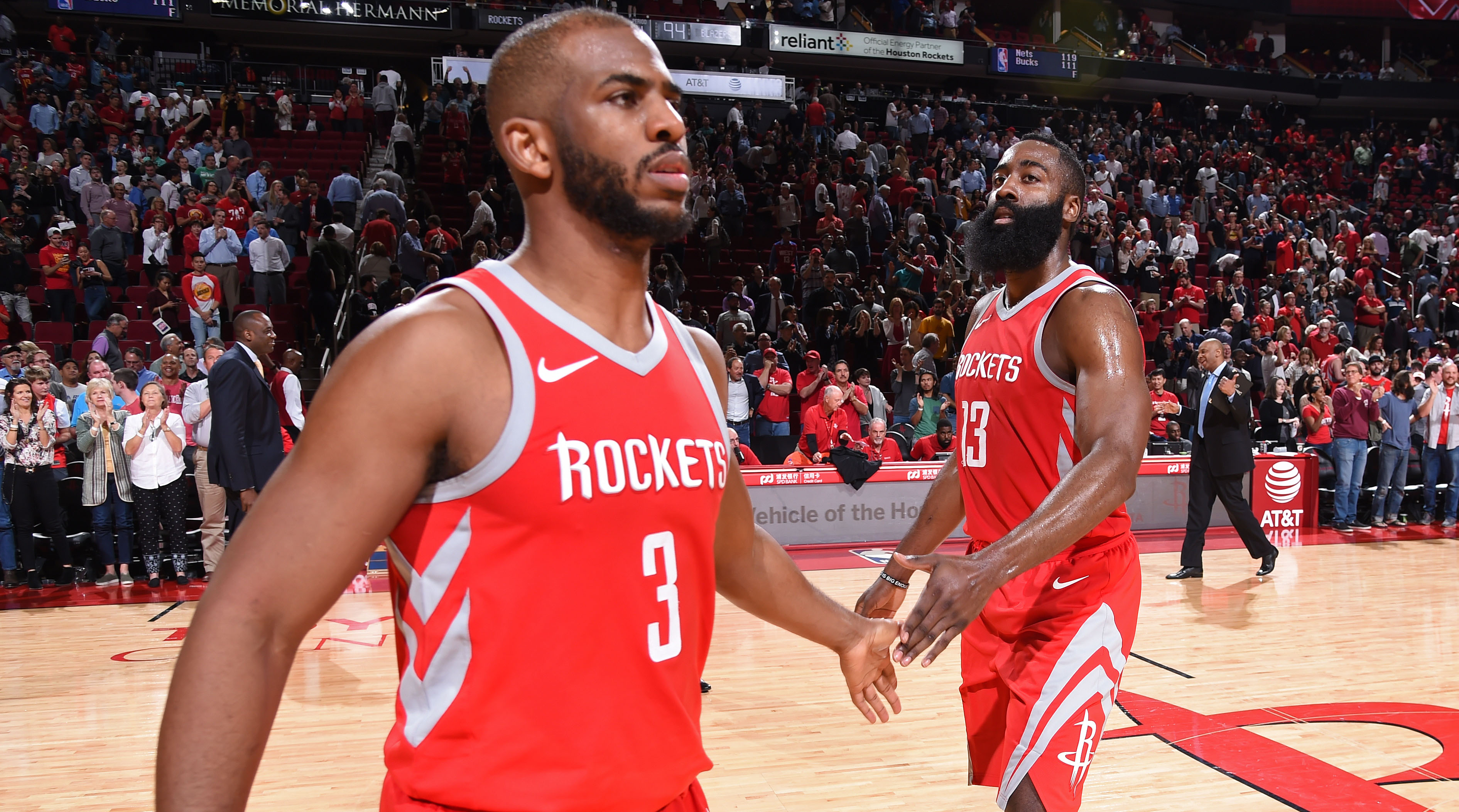 基础设施的 基础设施的